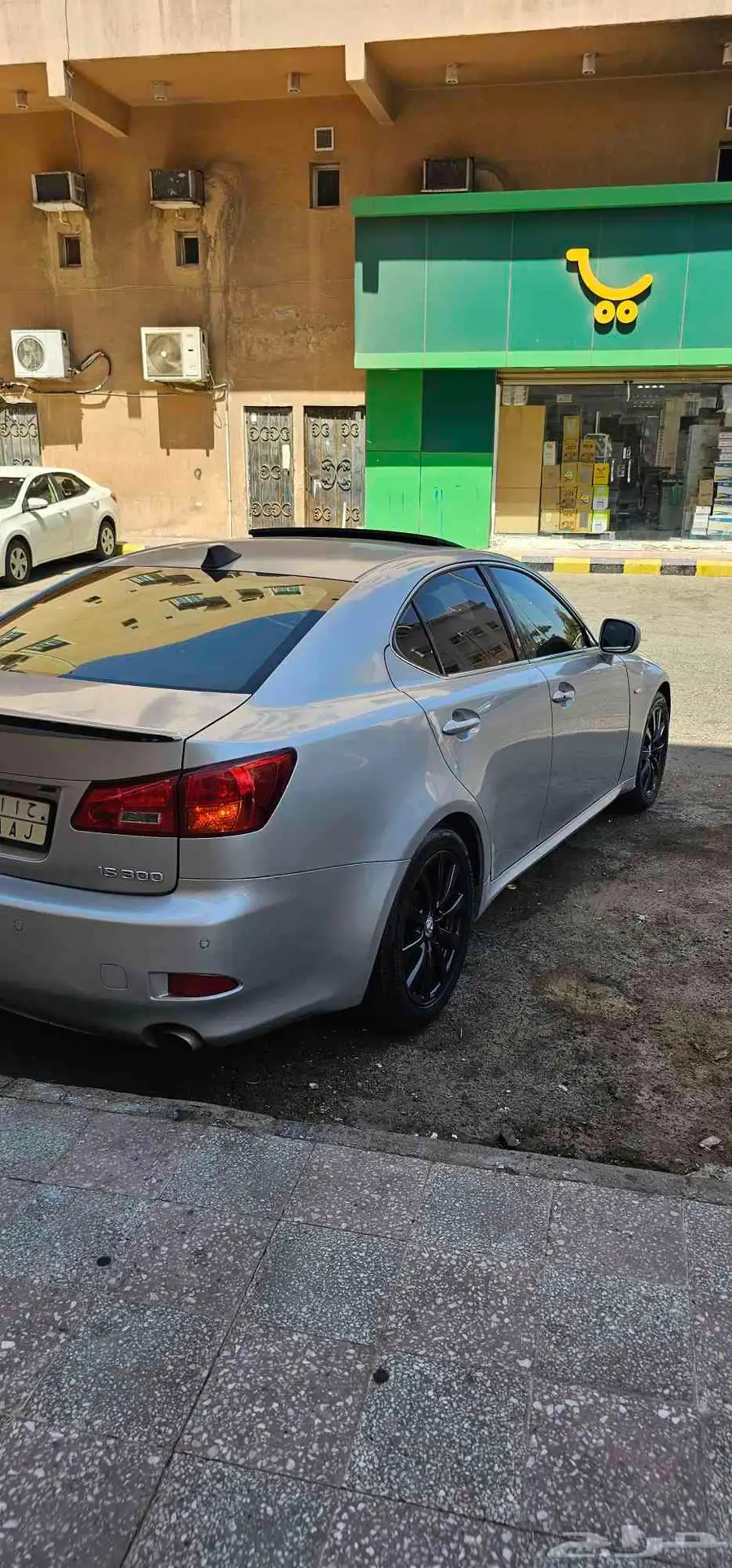 لكزس ارنوب 2007 4