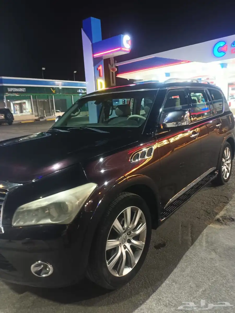 انفنتي qx56 موديل 2011 الممشى 381 رش بعض القطع بسبب تبهيت و 5
