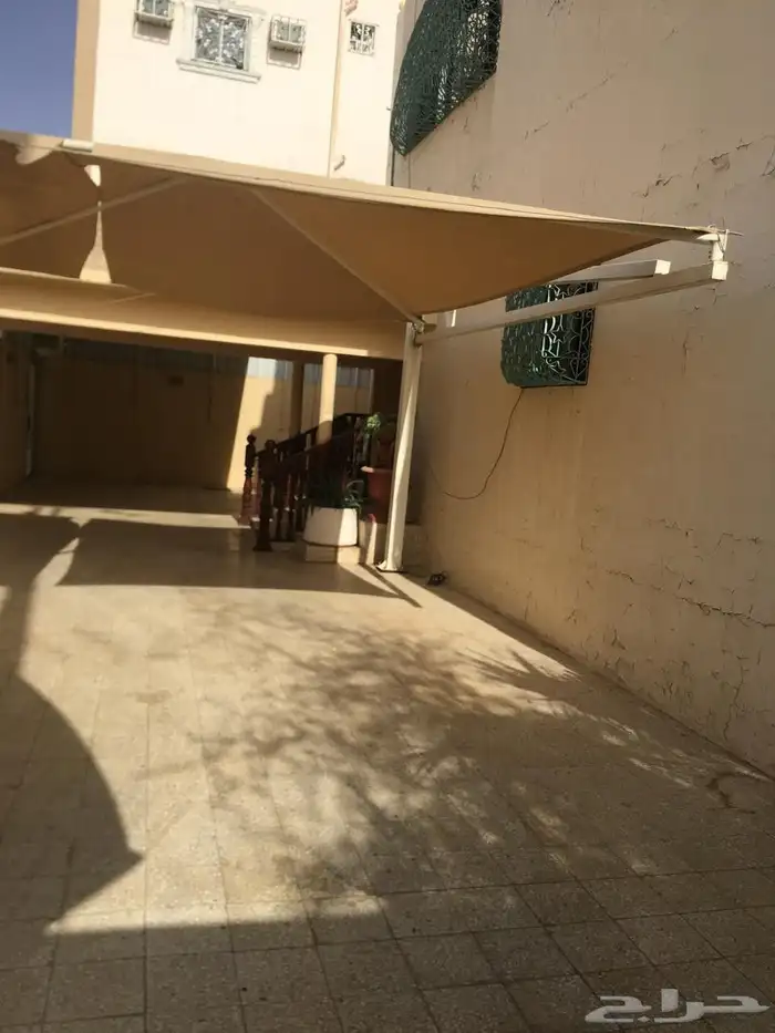 للبيع فيلا دورين وملحق 13