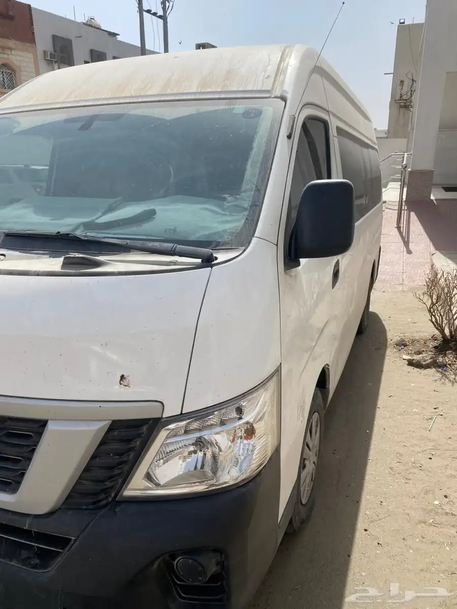 نيسان اورفان ركاب 2020 قير عادي ديزل الممشى  300و شوي ألف ك 3