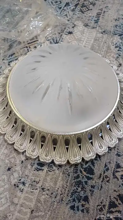 لمبات بيت 6 لمبات كل حبتين شكل ولمبه سقف 1