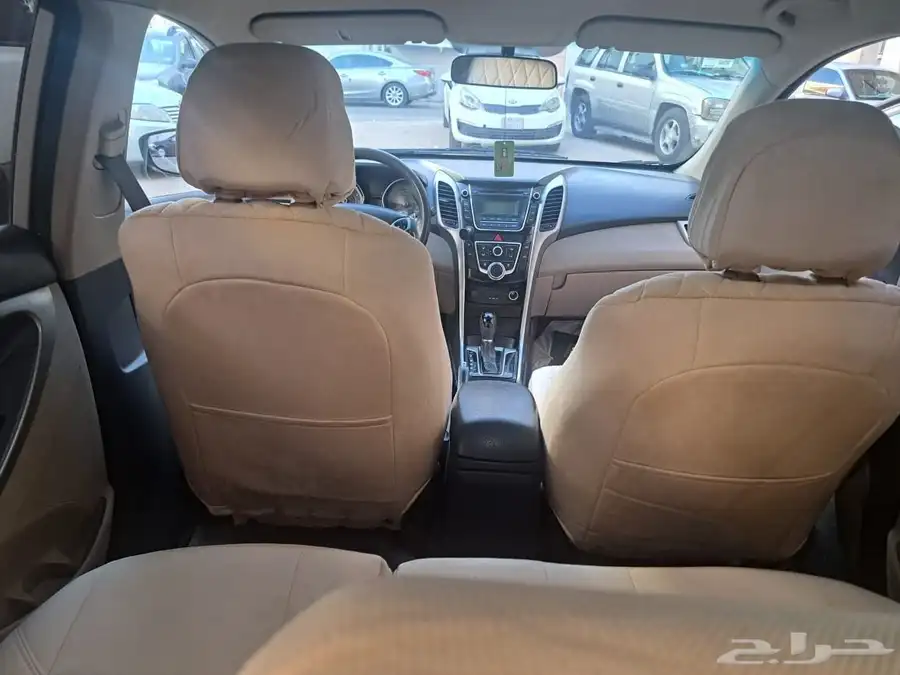 هيوندائ أي 30 i30 4