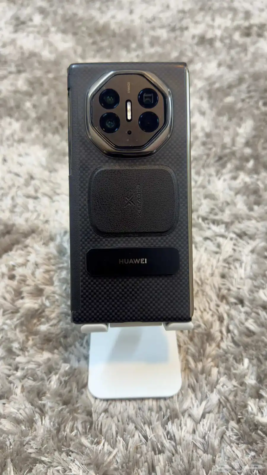 للبيع جوال هواوي المطوي بثلاث شاشات HUAWEI Mate XT ULTAMATE 1
