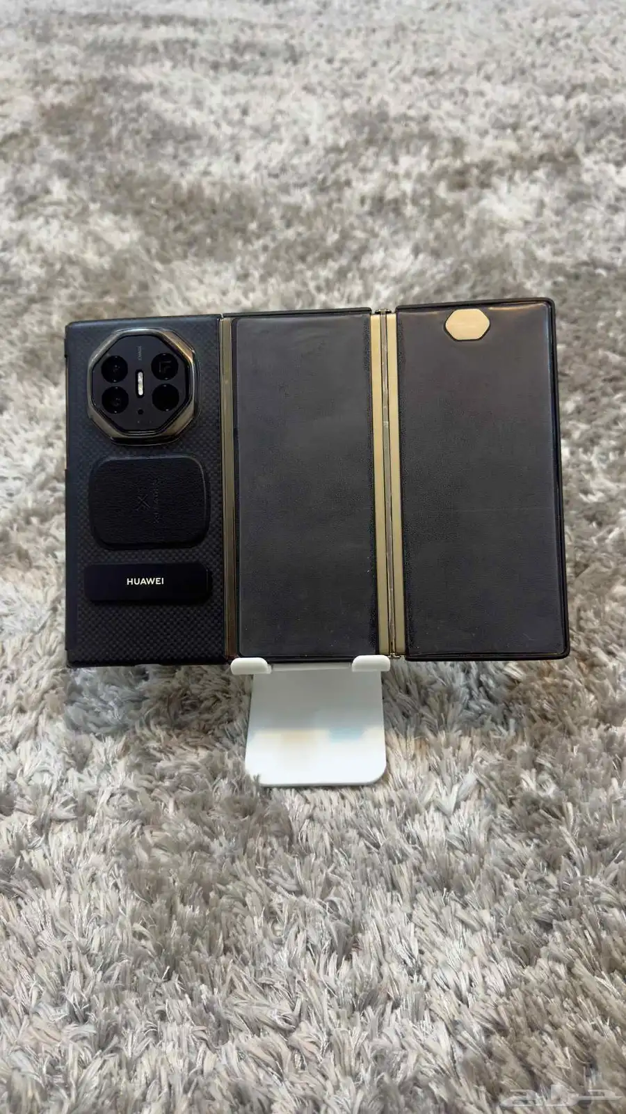للبيع جوال هواوي المطوي بثلاث شاشات HUAWEI Mate XT ULTAMATE 13