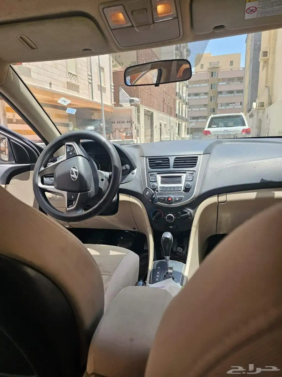 hyundai accent 2018 8
