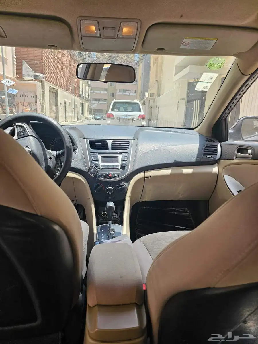 hyundai accent 2018 7