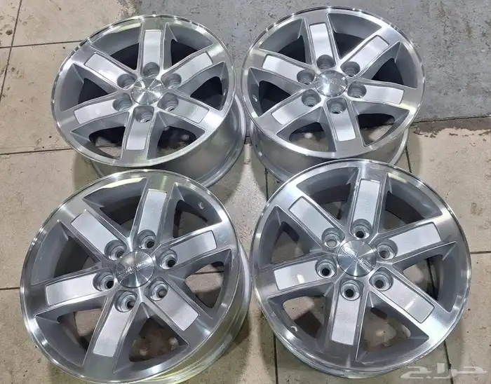 جنوط يوكن مقاس 17 اصليه 0