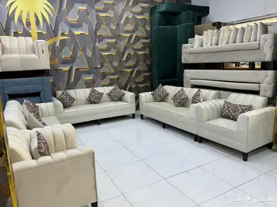 طقم كنب جديد من المعرض 11 شخص ثلاث قطع ثلاثية وقطعتين مفرد 0