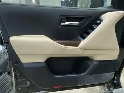 لاندكروزر جي اكس ار الساير L5 2025 6
