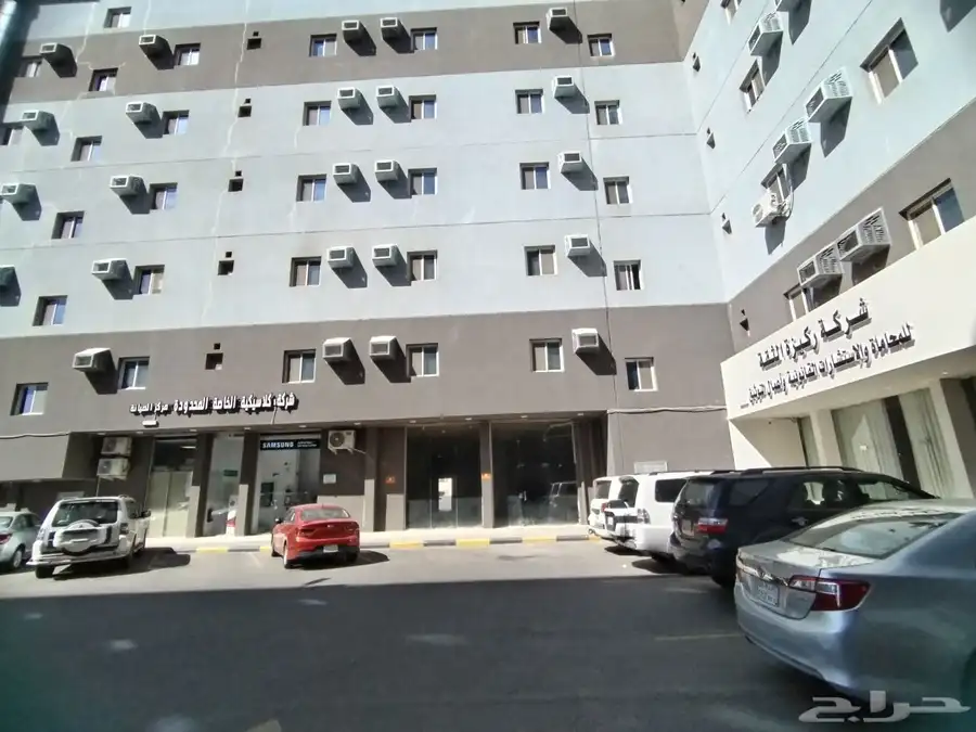 محلات تصلح مستودع اغذية او شحن او مكاتب إدارية او مقر لشركة 1