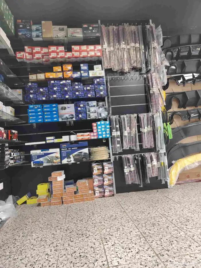 زينة سيارات 0