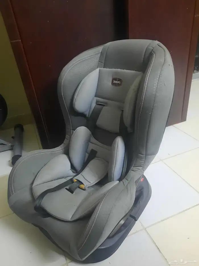 كرسي سيارة 1