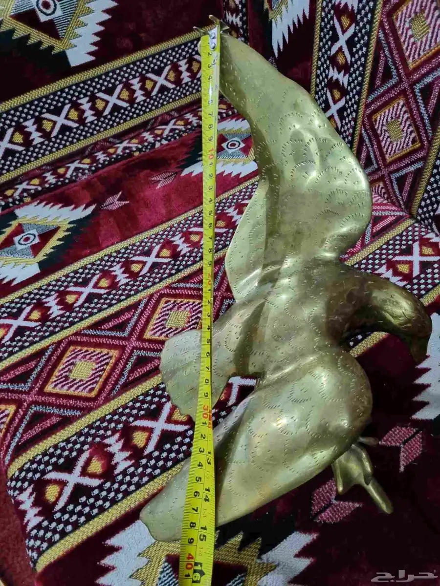 صقر نحاسي المسافة من الجناح للجناع 40 سناي الارتفاع 30 سنتي 3