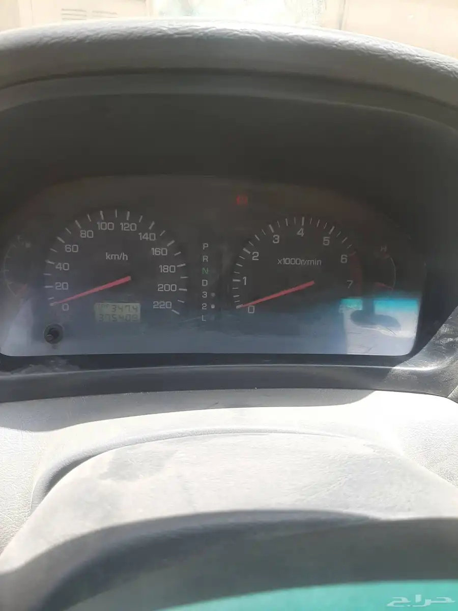 مستبيشي سبيس واجن مديل 2001 3