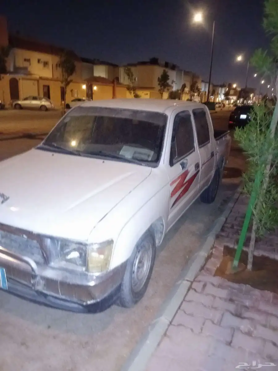 هيلوكس 1999 0