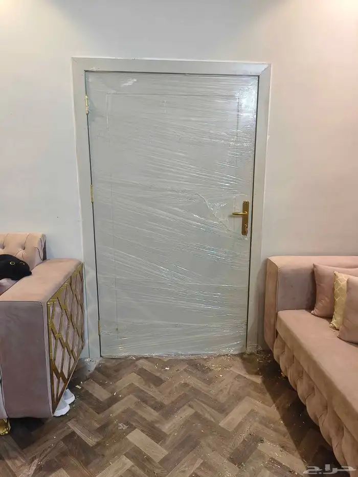 تفصيل ابواب خشب بجميع انواعها جيزان بيش العزامة الشارع العام 2