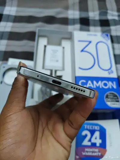 Tecno Camon 30 5G 8