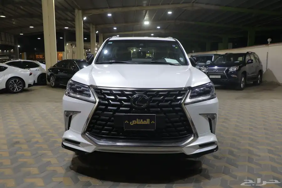 جيب لكزس LX570 S موديل 2021 2