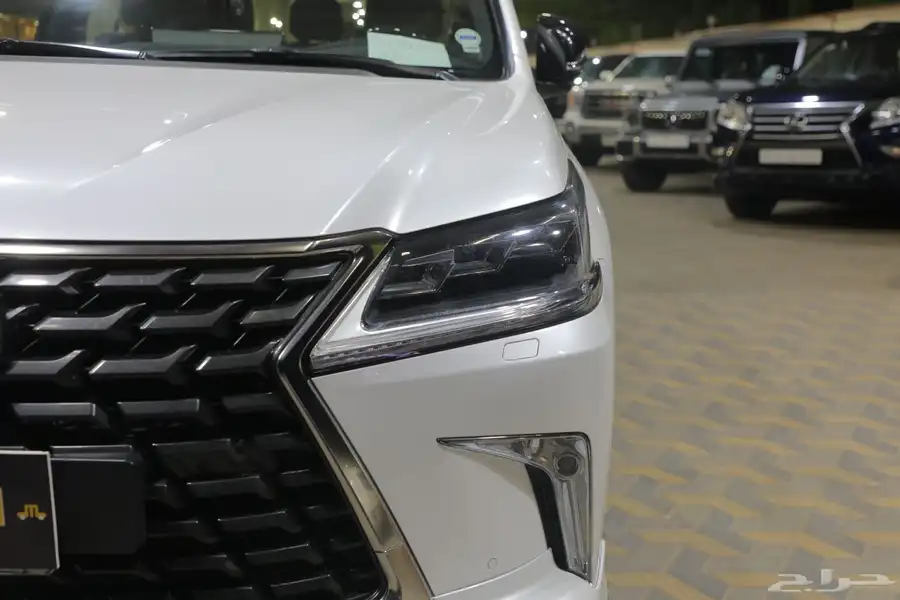 جيب لكزس LX570 S موديل 2021 5