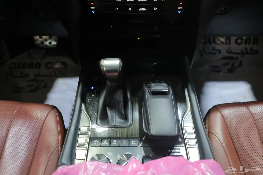 جيب لكزس LX570 S موديل 2021 11