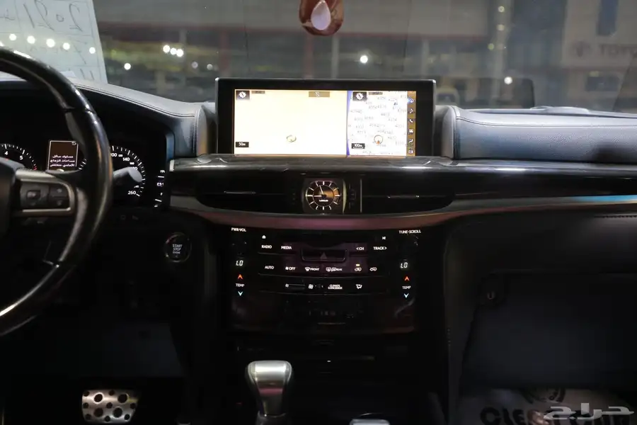 جيب لكزس LX570 S موديل 2021 14