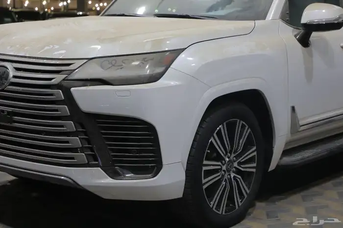 جيب لكزس LX600 موديل 2023 8