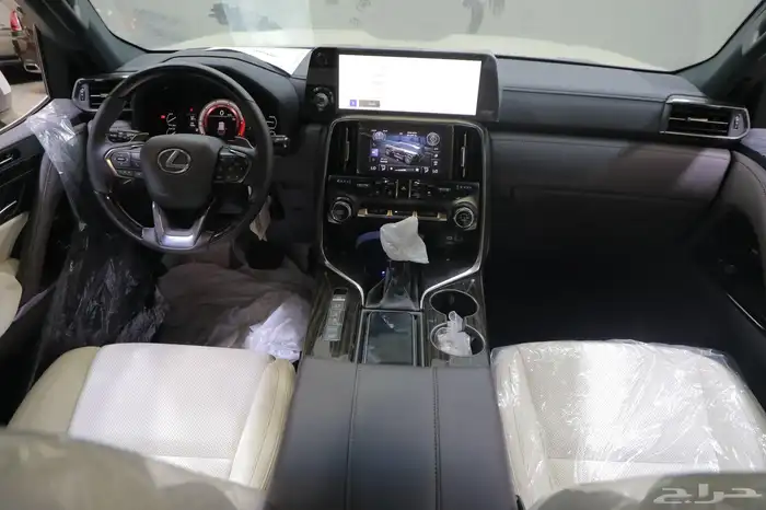 جيب لكزس LX600 موديل 2023 13