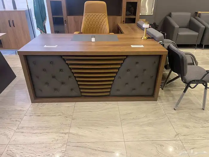 مكتب مودرن و دواليب كنب 23