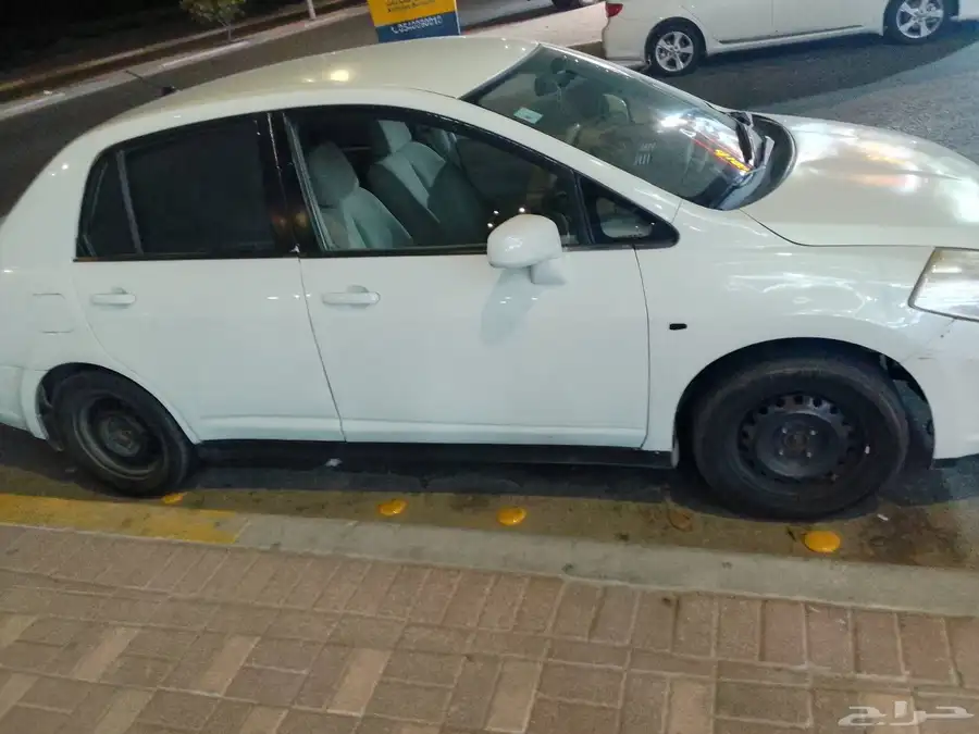 نيسان تيدا 2007عاوزه مكينه مطلوب 3500نهاي 0