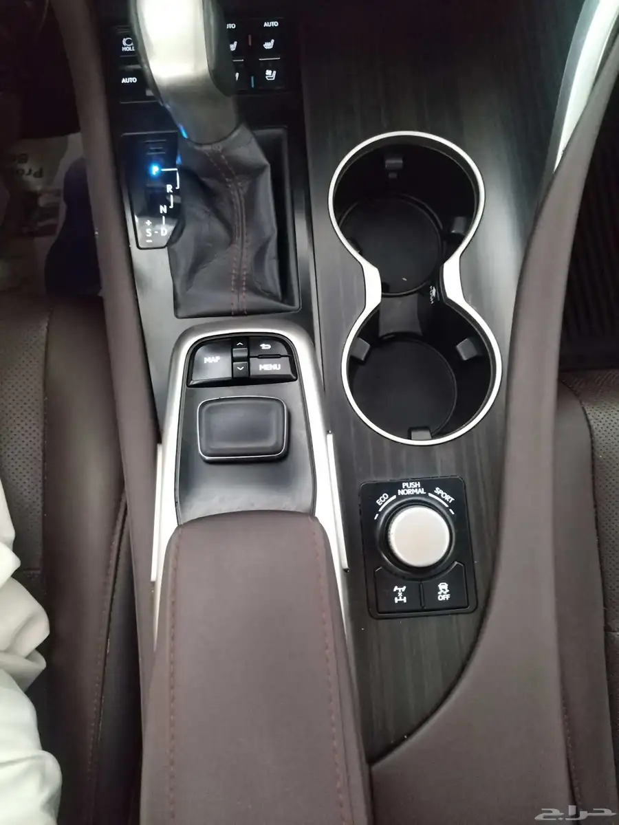 لكزس RX 350 مديل 2018 فل 9