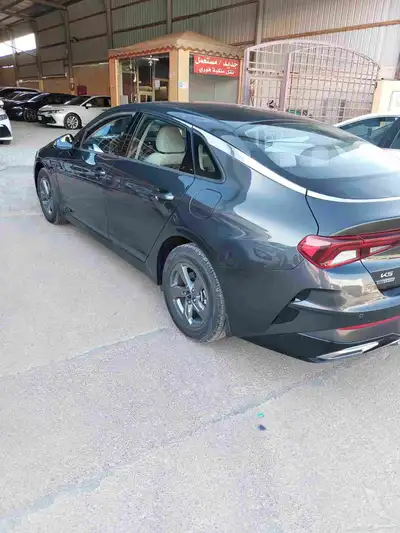 2023K5كيا 4