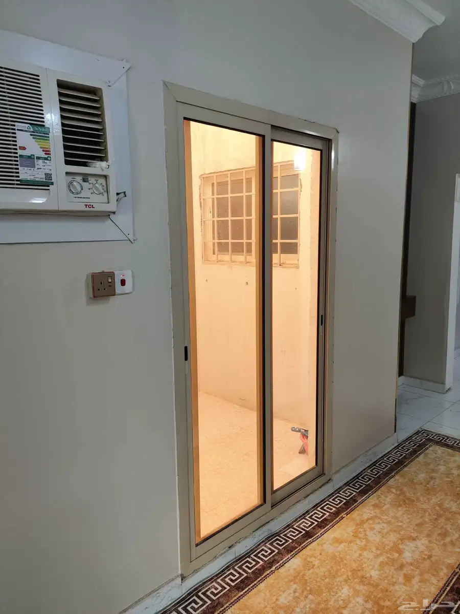 فرصه عقاريه شقة للبيع مؤثثة شرق الرياض الندوة مع المكيفات.. 7