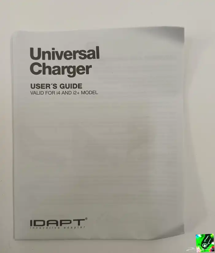 شاحن IDAPT i2 Plus العالمي Universal Desktop charger 24