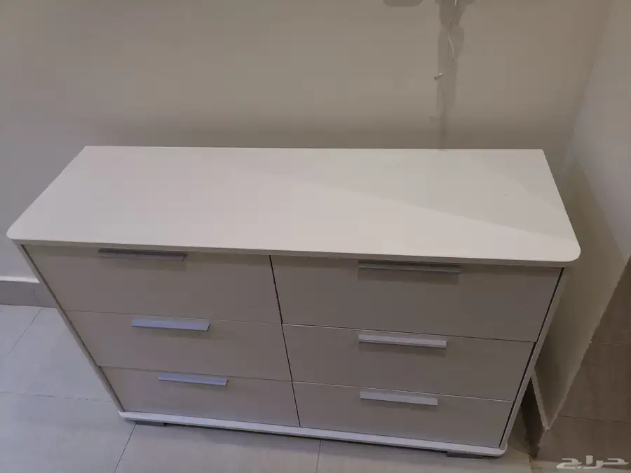 دولاب ملابس و تسريحة من هوم بوكس جديد 4