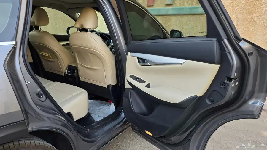 انفنتي QX50 2021 فل كامل دبل 25
