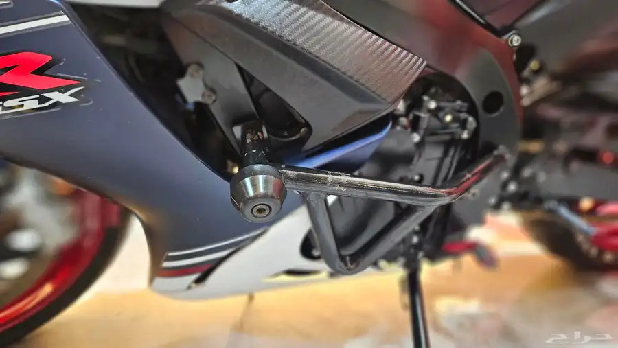 دباب سوزوكي GSX-R750 2024 3