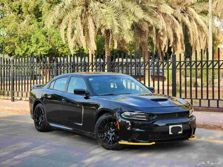 تشارجر 2020 استاندر كت SRT بحالة ممتازة 8