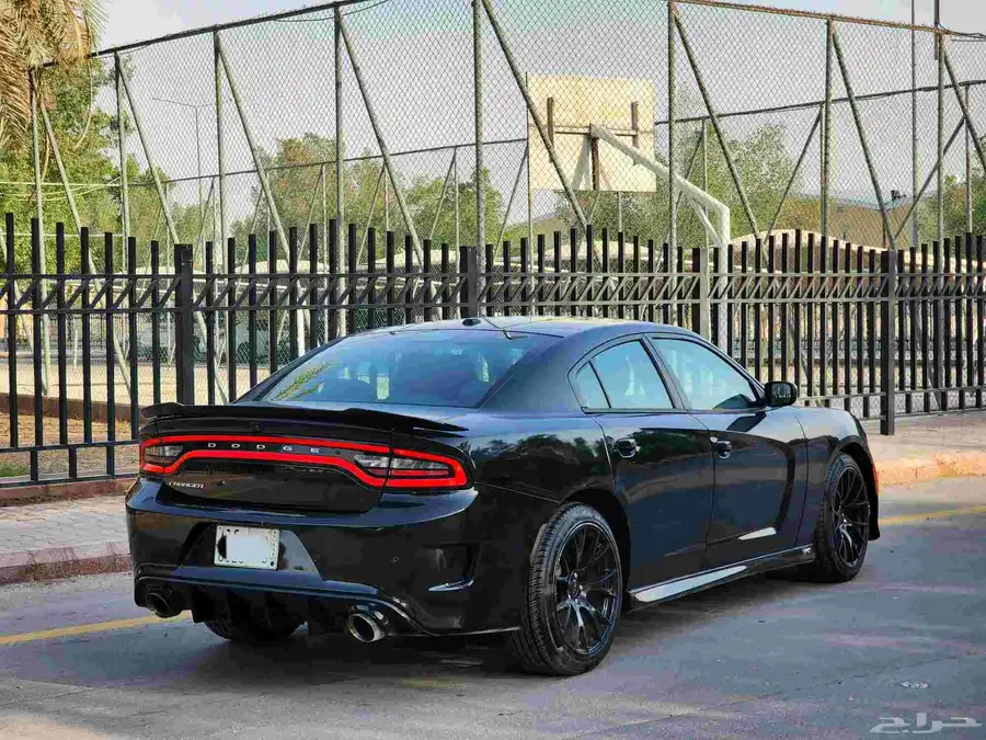 تشارجر 2020 استاندر كت SRT بحالة ممتازة 5
