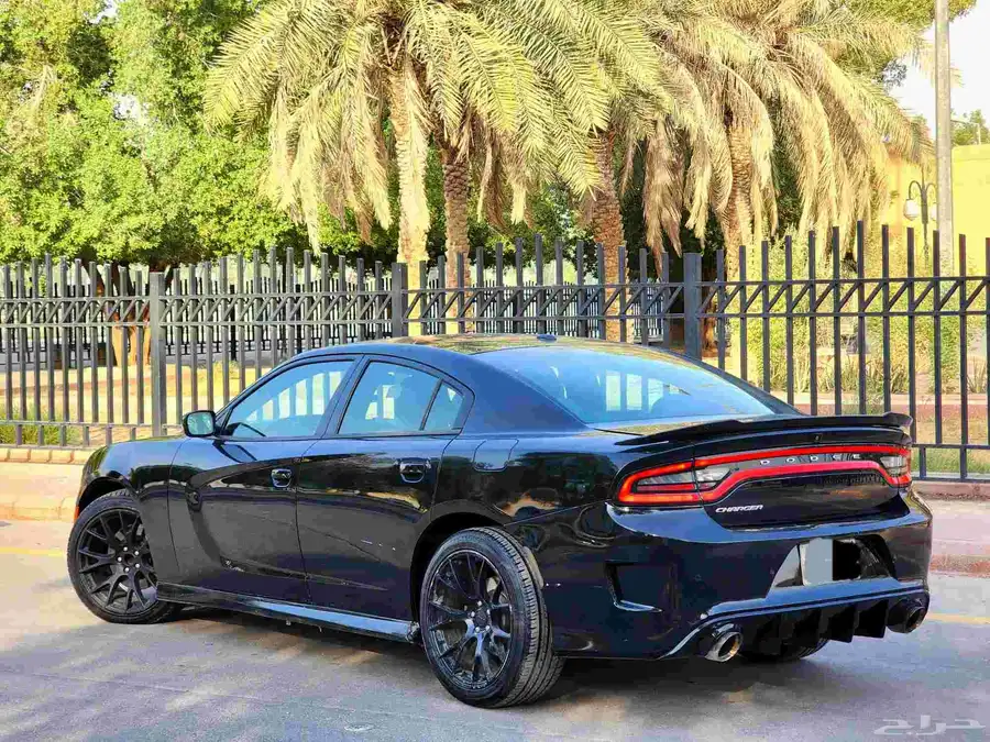 تشارجر 2020 استاندر كت SRT بحالة ممتازة 4