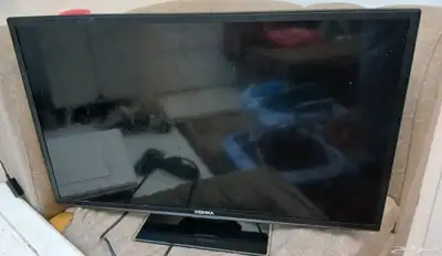 شاشه 32 نظيفه جدا عاديه بدون ريموت 1