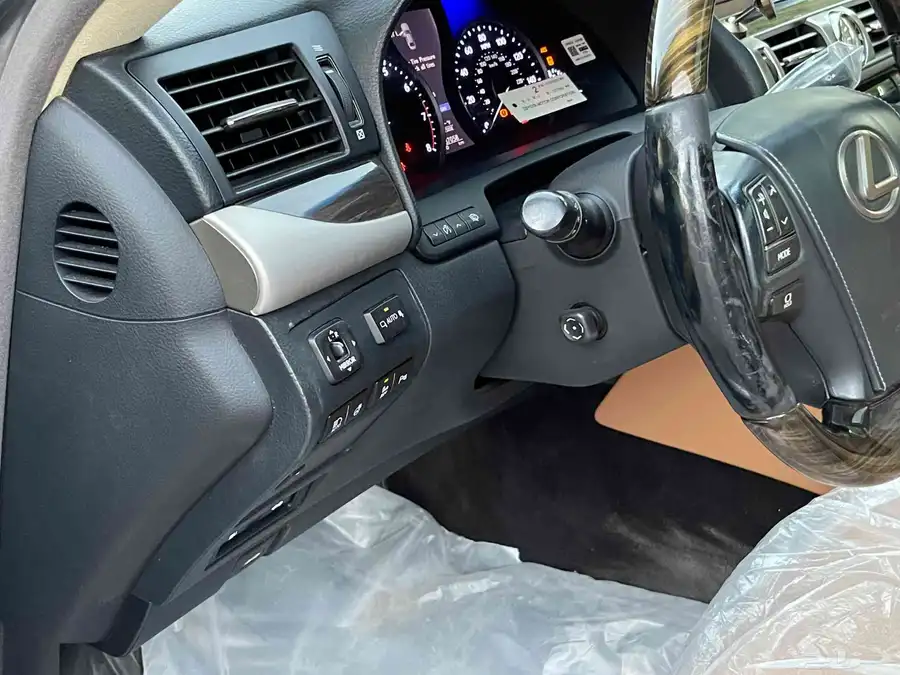 لكزس 2013 LS460 فل آخر 21