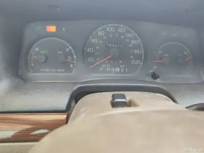 فورد فكتوريا 2002 11