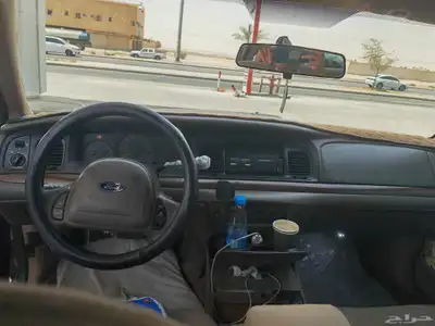 فورد فكتوريا 2002 6