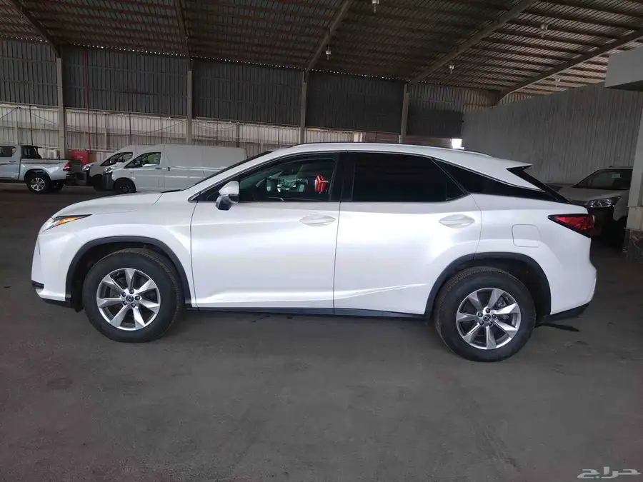 لكزس RX 350 مديل 2018 فل 6