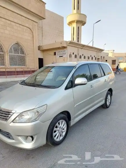 تويوتا انوفا فاعن موديل 2013 2