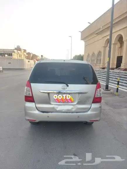 تويوتا انوفا فاعن موديل 2013 4