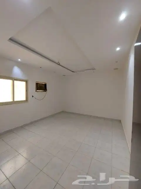 شقه عوائل بالرمال التعمير دور اول 6