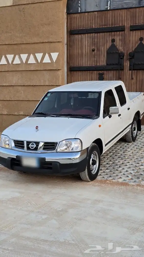نيسان ددسن 2002 0