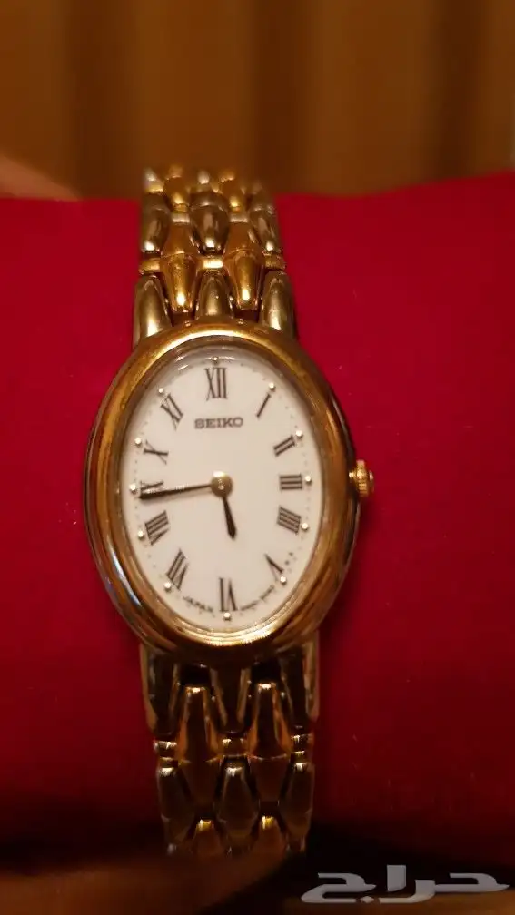 ساعات ماركات نسائيه ب 50 فقط 3