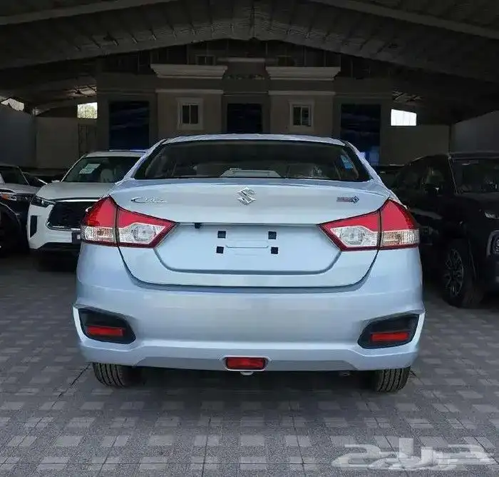 سوزوكي سياز 2025 GL 3
